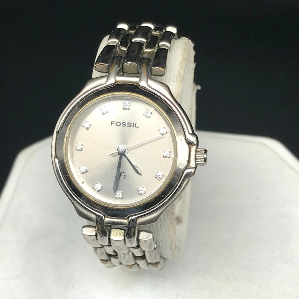 Fossil F2 ES-9003 Ladies Silver Watch Band with Clear Crystal Working New Batter